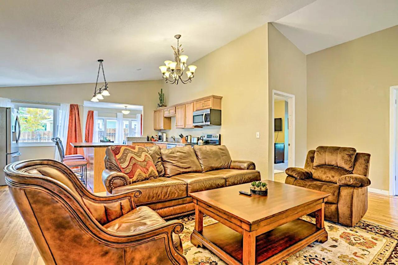 Westside Large Home Colorado Springs Ngoại thất bức ảnh